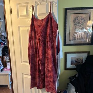 Elegant Burgundy Spaghetti Strap Dress